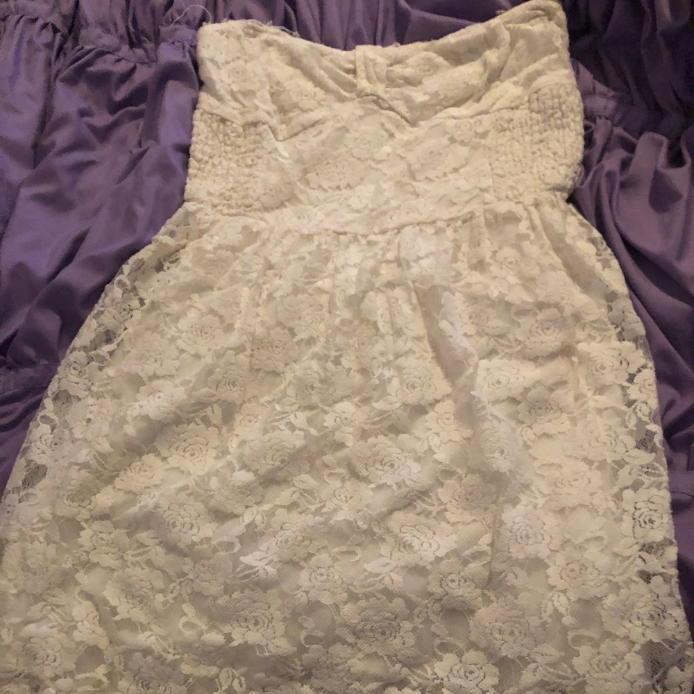 Lace dress